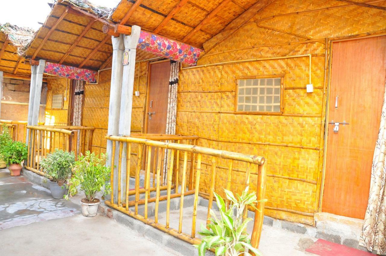 Khushi Cottage Hampi Extérieur photo